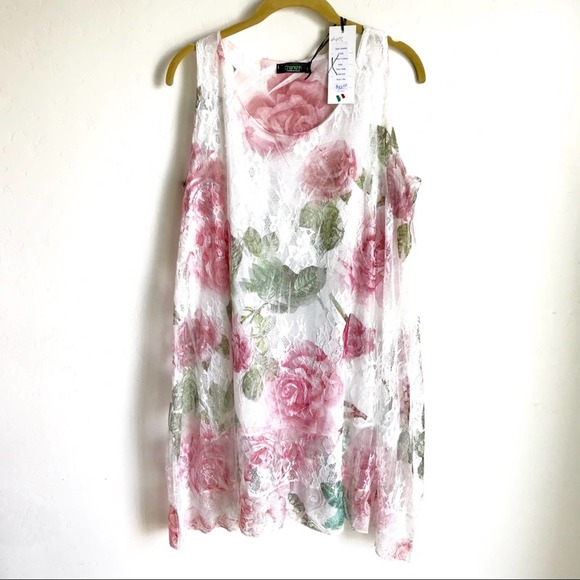 Cherish Made In Italy Rose Floral Top
